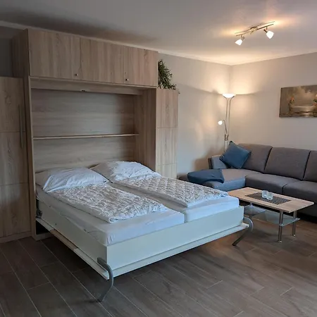 Terrassenhaus, 19 아파트